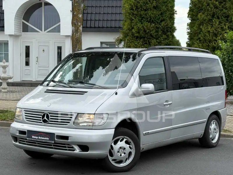 2002 Mercedes Benz V 230