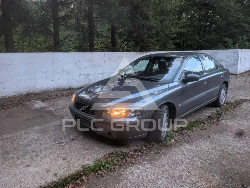 2002 Volvo S60