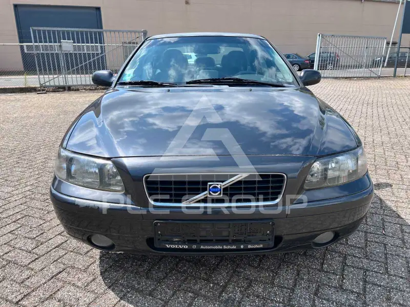 2002 Volvo S60