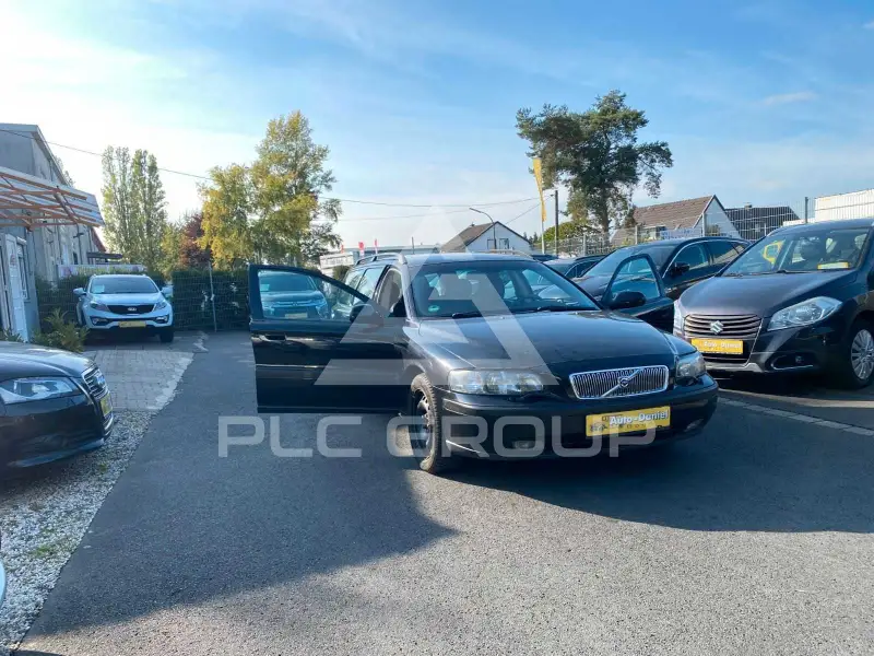 2002 Volvo V70