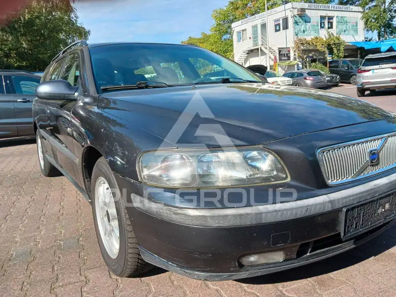 2002 Volvo V70