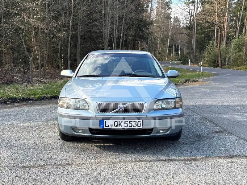 2002 Volvo V70