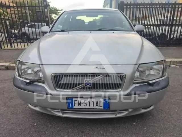 2002 Volvo S80
