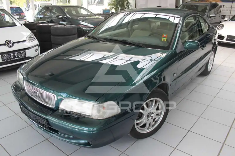 2002 Volvo C70