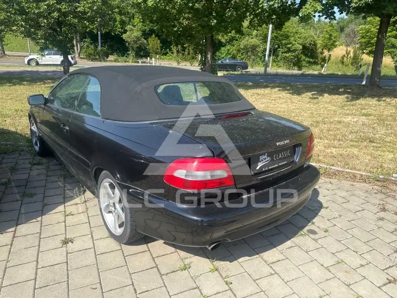 2002 Volvo C70