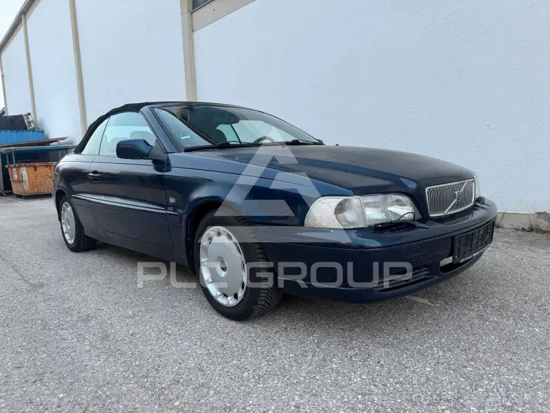 2002 Volvo C70