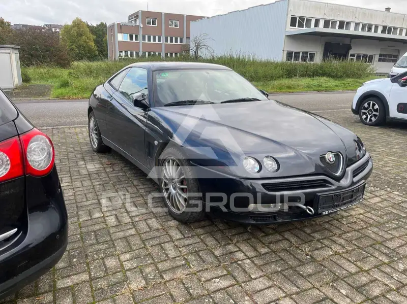 2002 Alfa Romeo GTV