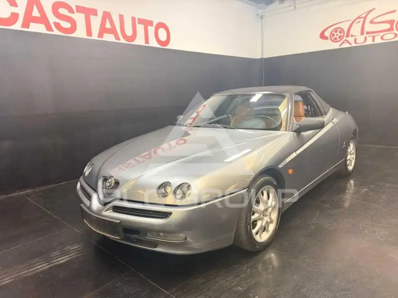 2002 Alfa Romeo GTV