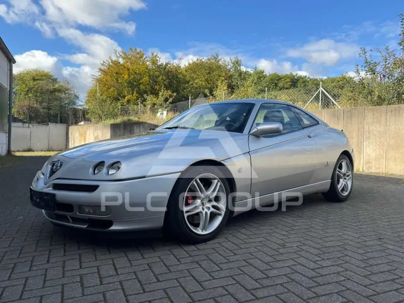 2002 Alfa Romeo GTV