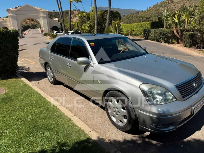 2002 Lexus LS430
