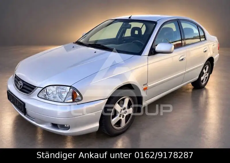 2002 Toyota Avensis