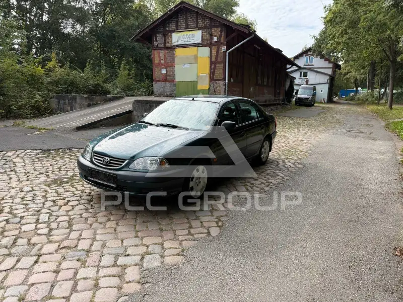2002 Toyota Avensis