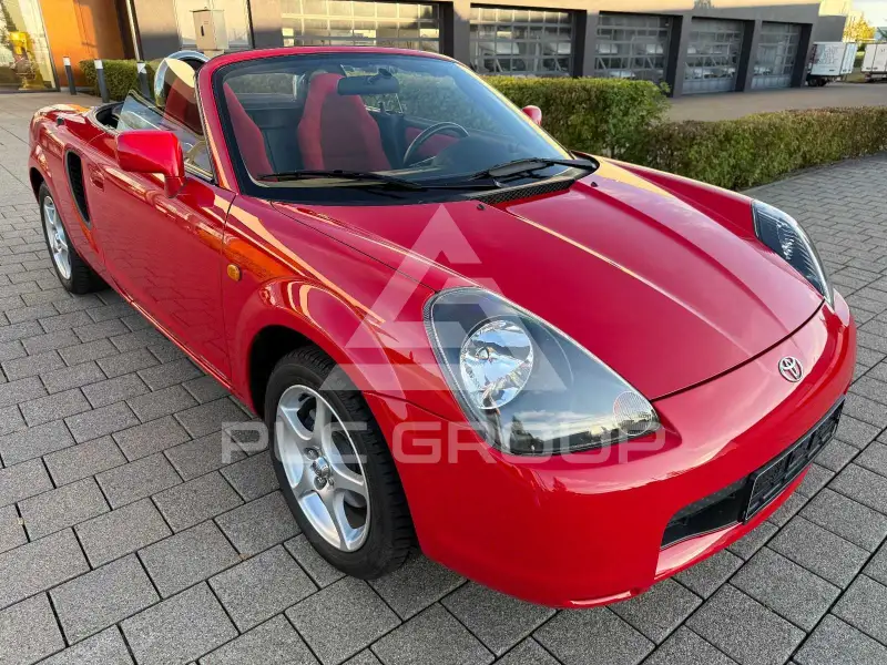 2002 Toyota MR2
