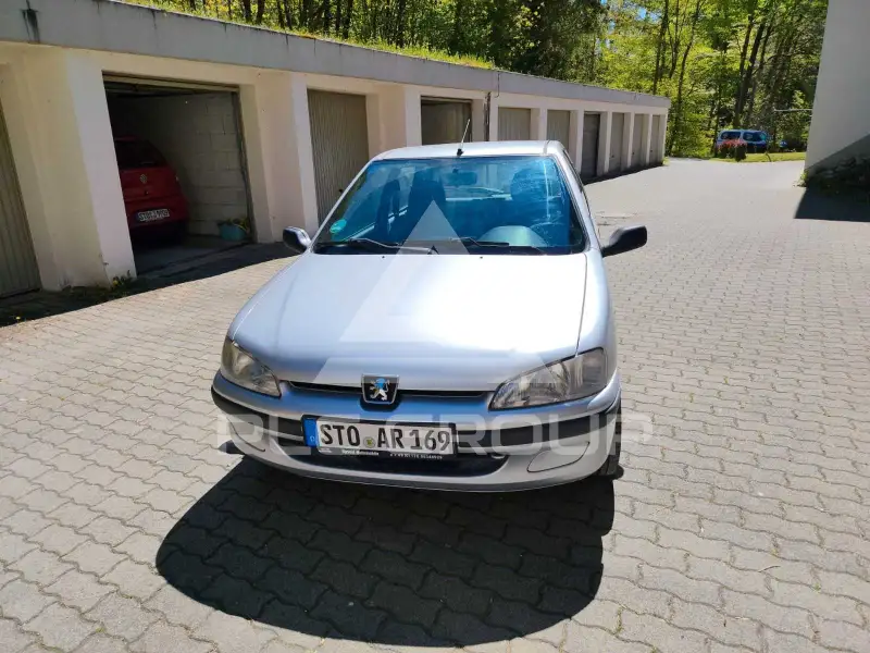 2002 Peugeot 106