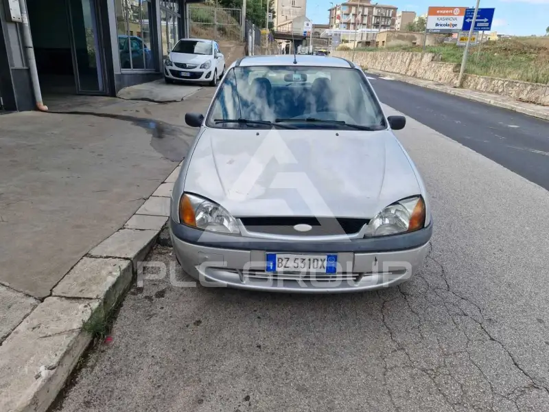 2002 Ford FIESTA