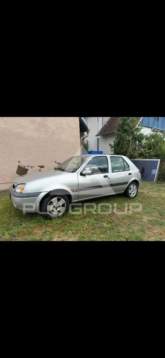 2002 Ford FIESTA