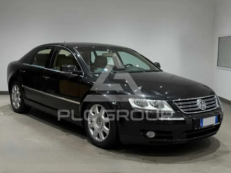 2002 Volkswagen PHAETON