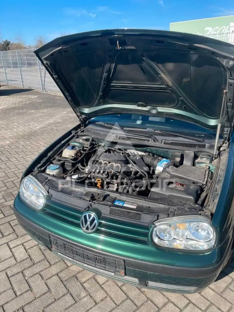 2002 Volkswagen GOLF