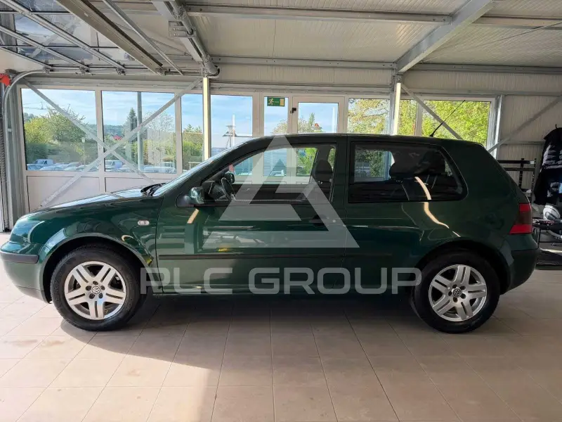 2002 Volkswagen GOLF