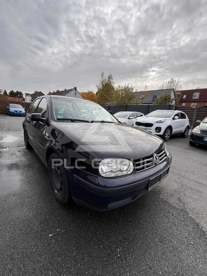 2002 Volkswagen GOLF