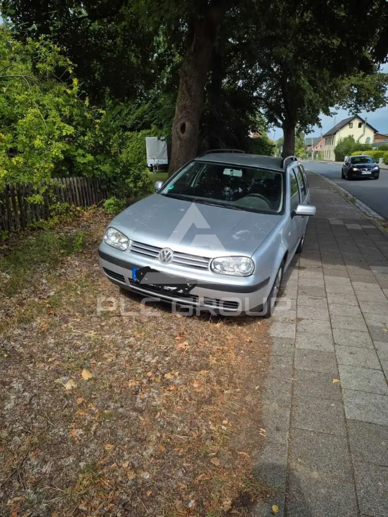 2002 Volkswagen GOLF