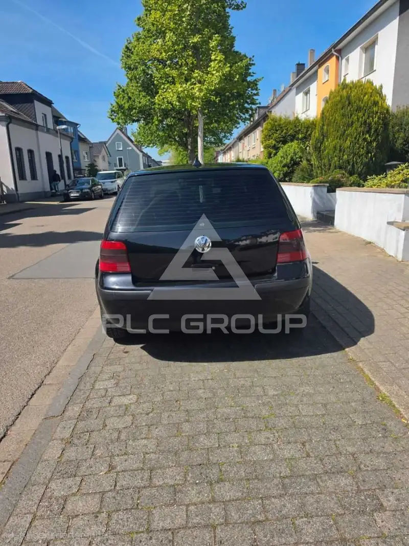 2002 Volkswagen GOLF