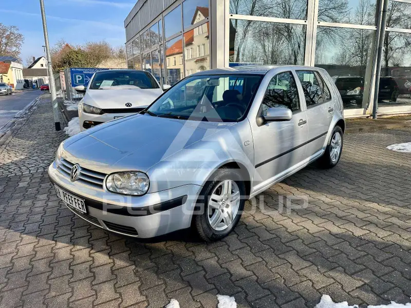 2002 Volkswagen GOLF