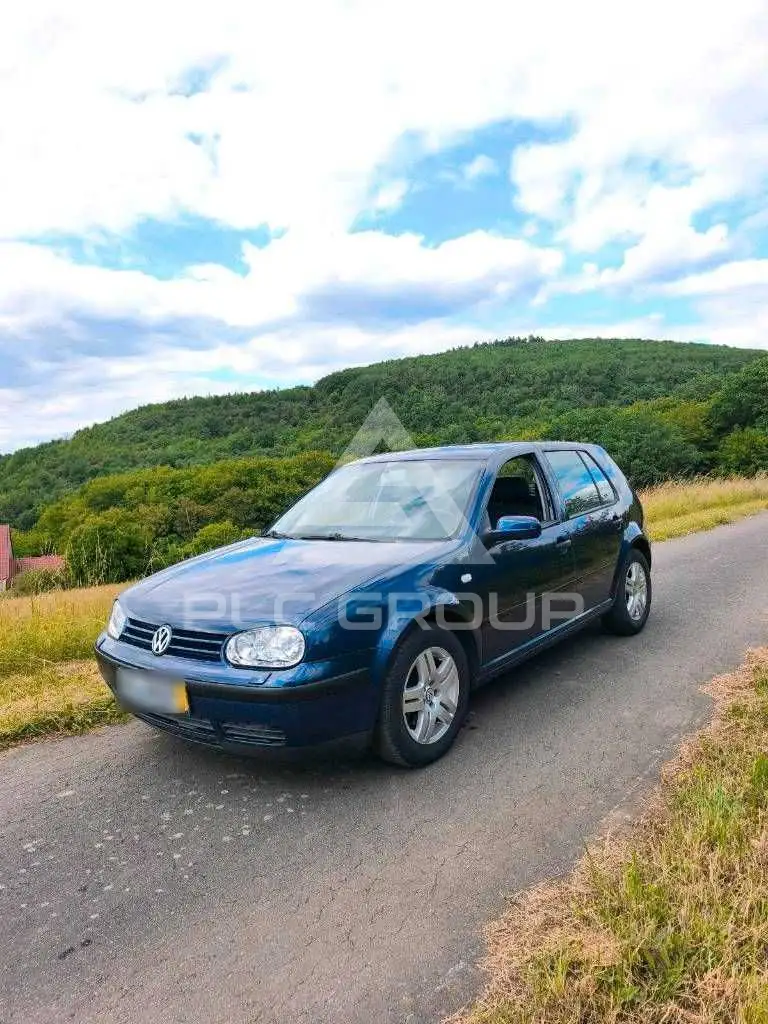 2002 Volkswagen GOLF