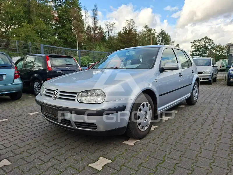 2002 Volkswagen GOLF
