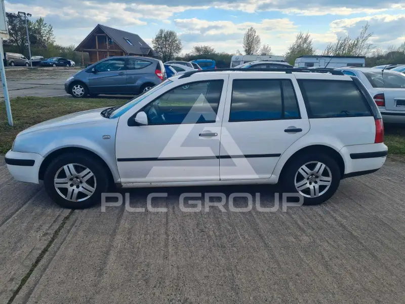 2002 Volkswagen GOLF
