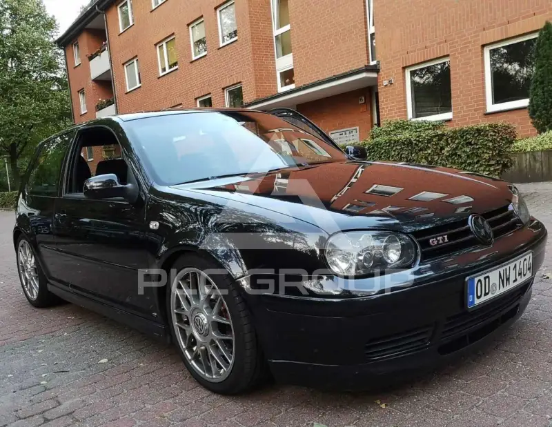 2002 Volkswagen GOLF