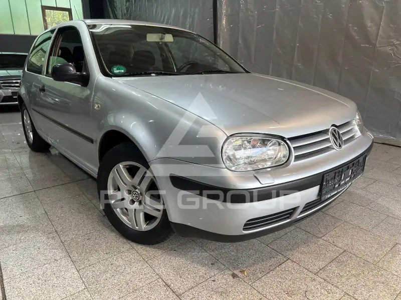 2002 Volkswagen GOLF
