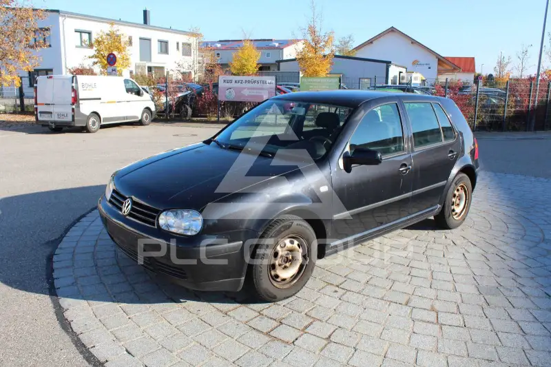 2002 Volkswagen GOLF