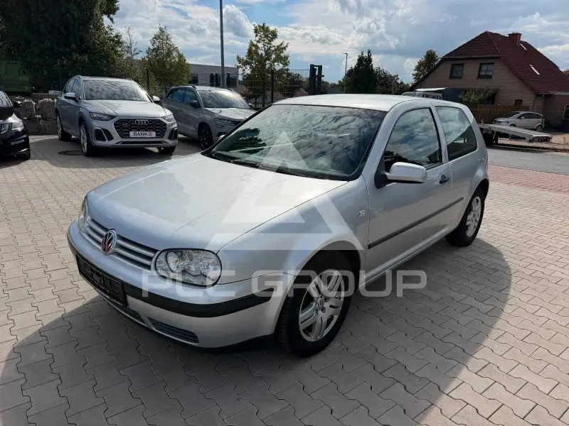 2002 Volkswagen GOLF