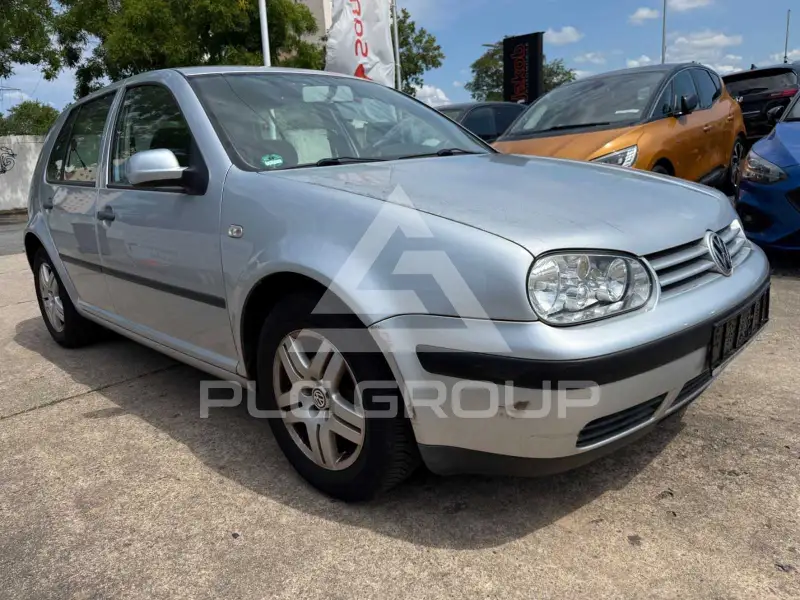 2002 Volkswagen GOLF