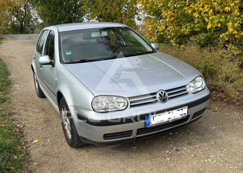 2002 Volkswagen GOLF