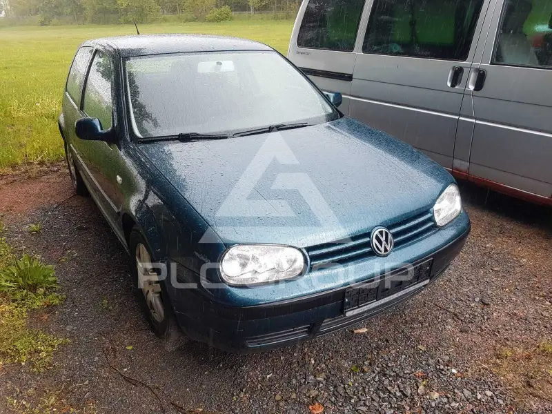 2002 Volkswagen GOLF