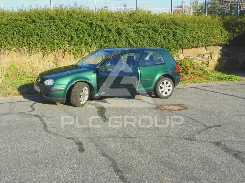 2002 Volkswagen GOLF