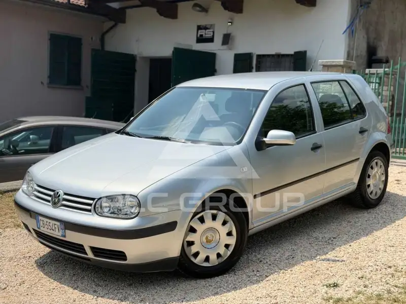 2002 Volkswagen GOLF