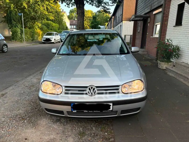 2002 Volkswagen GOLF