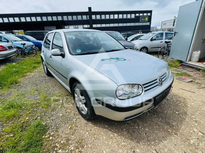 2002 Volkswagen GOLF