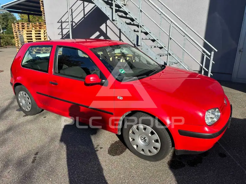 2002 Volkswagen GOLF