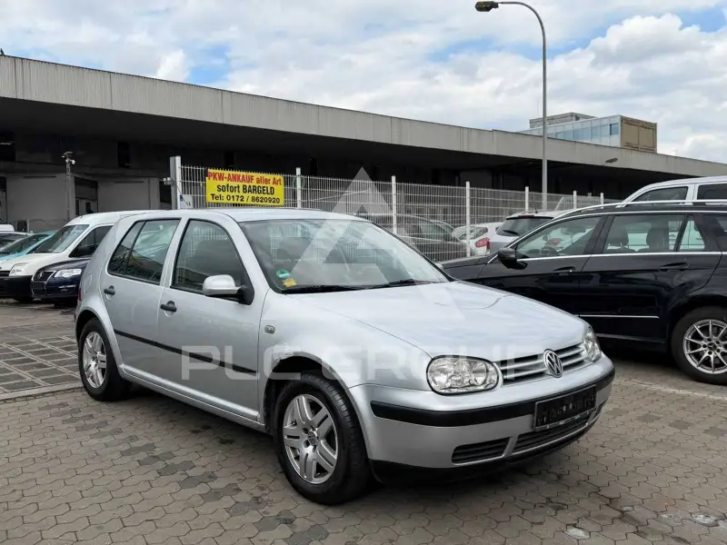 2002 Volkswagen GOLF
