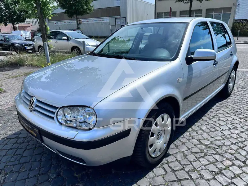 2002 Volkswagen GOLF