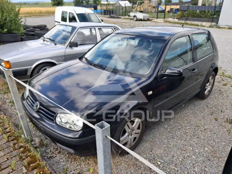 2002 Volkswagen GOLF