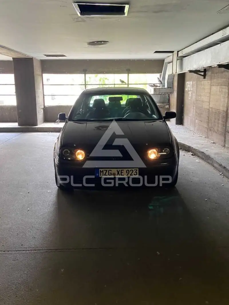 2002 Volkswagen GOLF