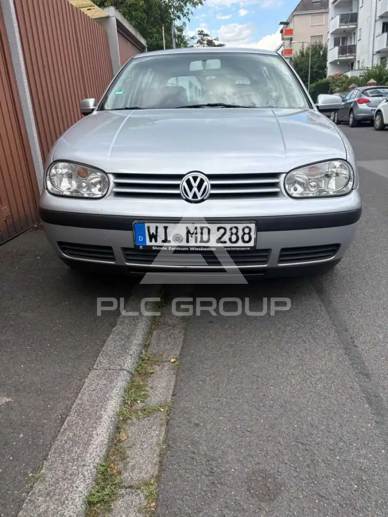 2002 Volkswagen GOLF
