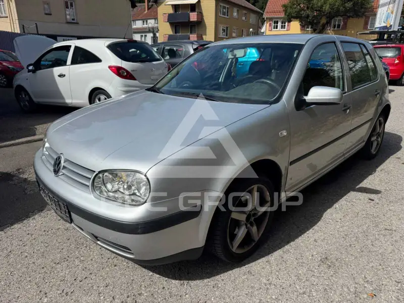 2002 Volkswagen GOLF