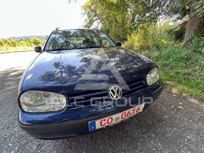 2002 Volkswagen GOLF