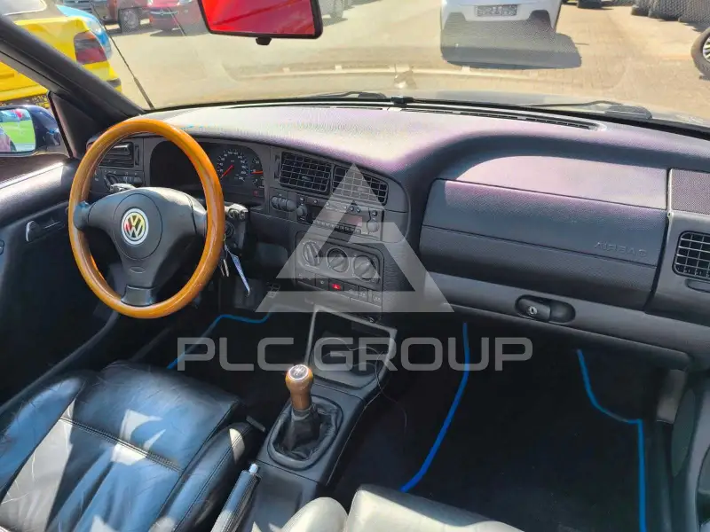 2002 Volkswagen GOLF